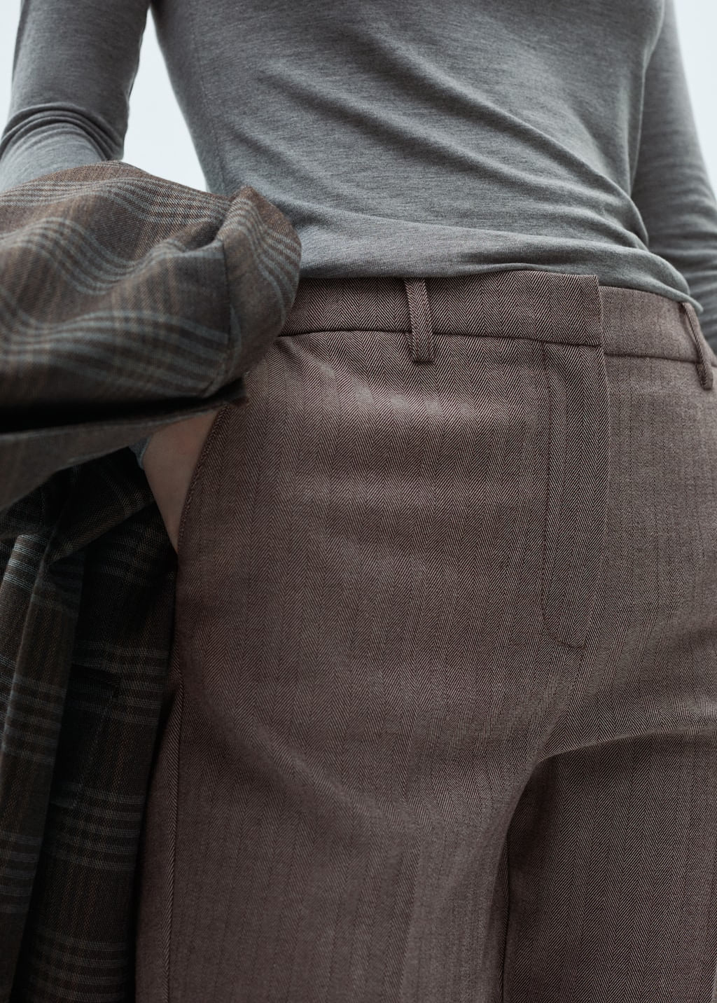Pantalon-Warm-color-beige