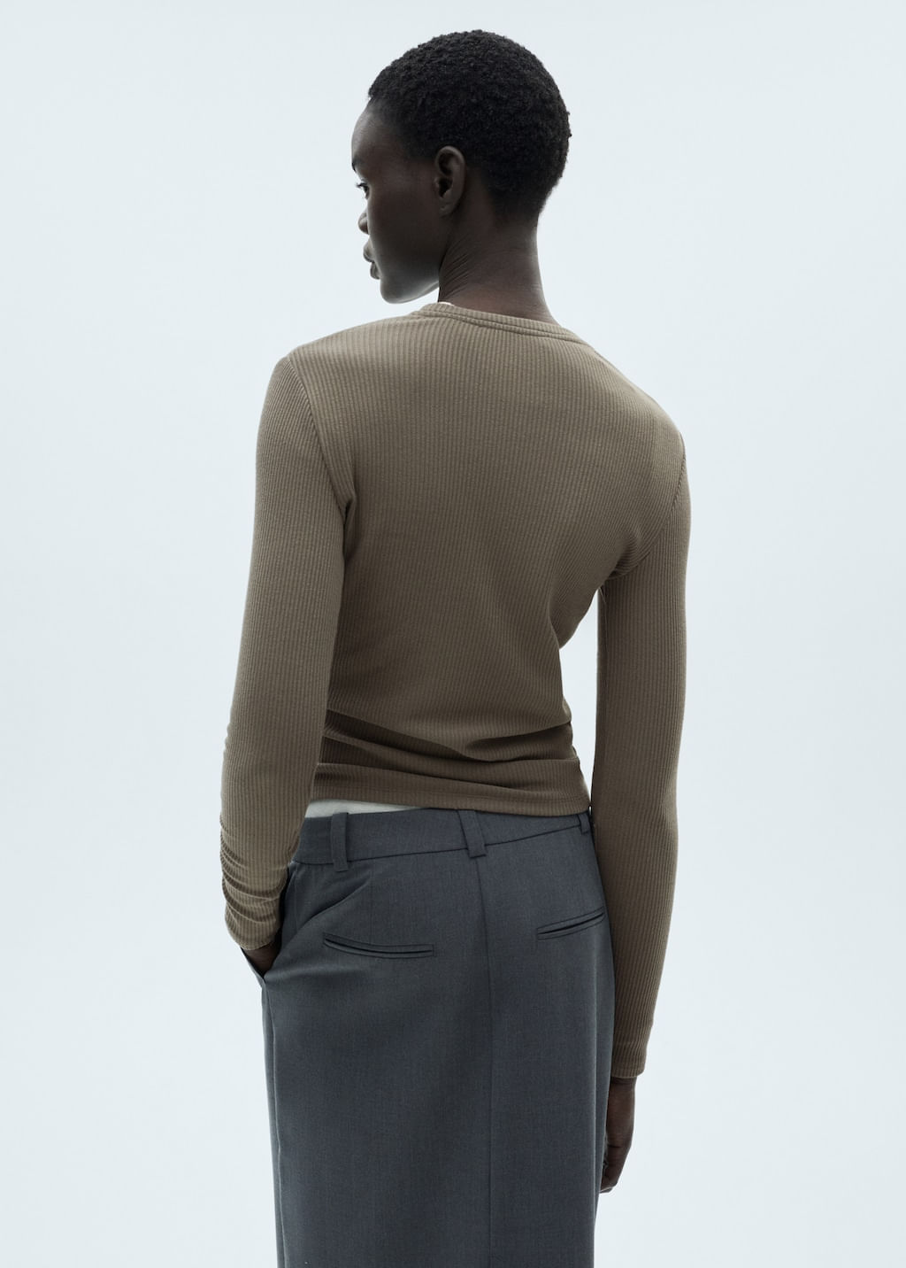 Camiseta-Liloca-khaki