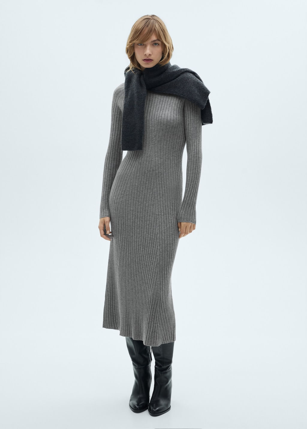 Vestido-Maflurry-gris-medio-vig.