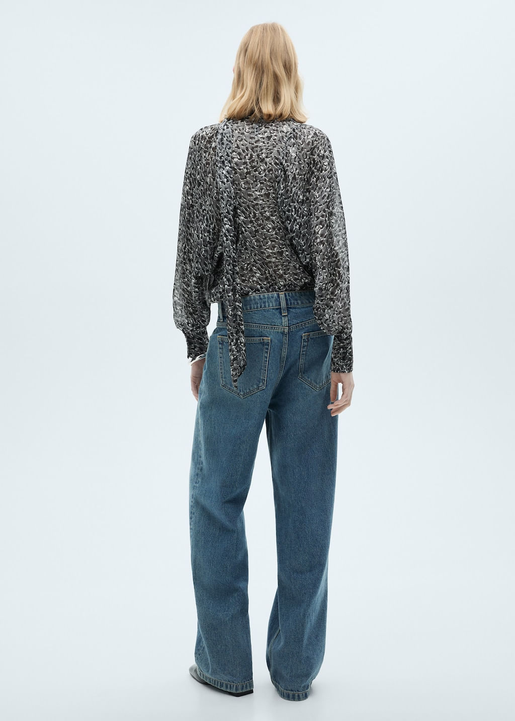 Blusa-Leopard-negro