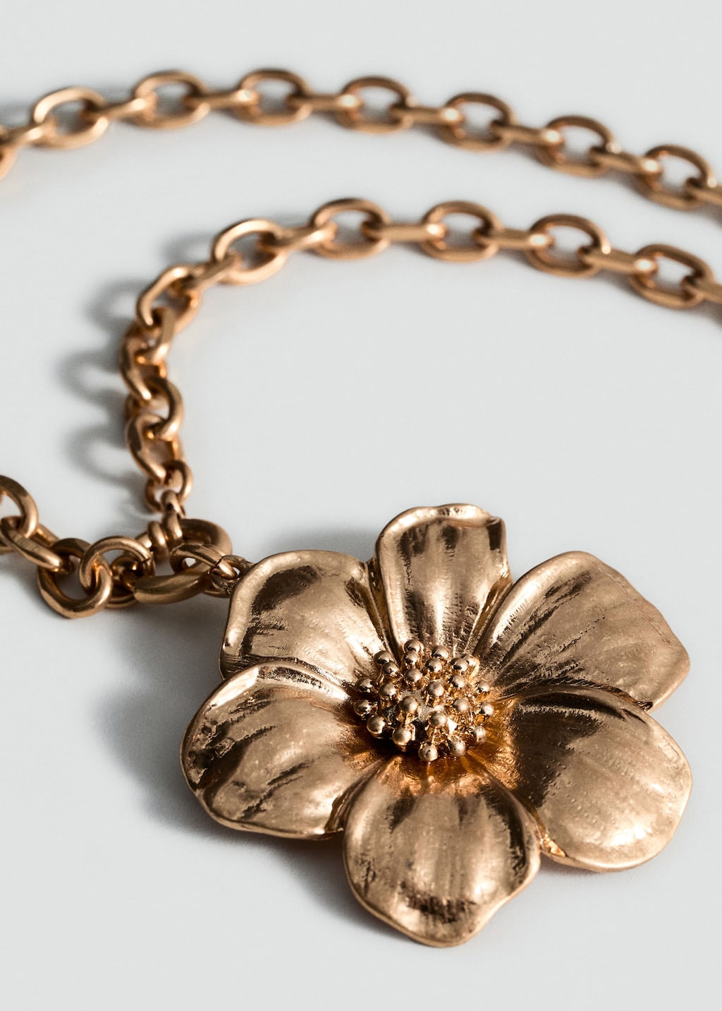 Collar-Emilia-oro