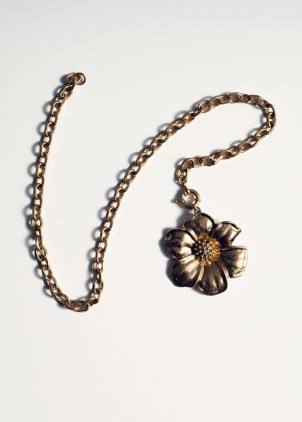 Collar-Emilia-oro