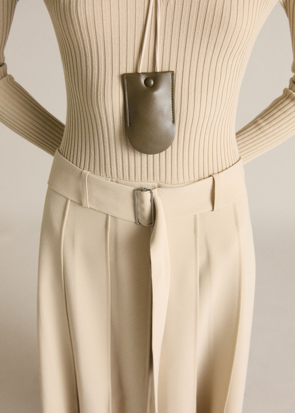 Vestido-Paris-crudo