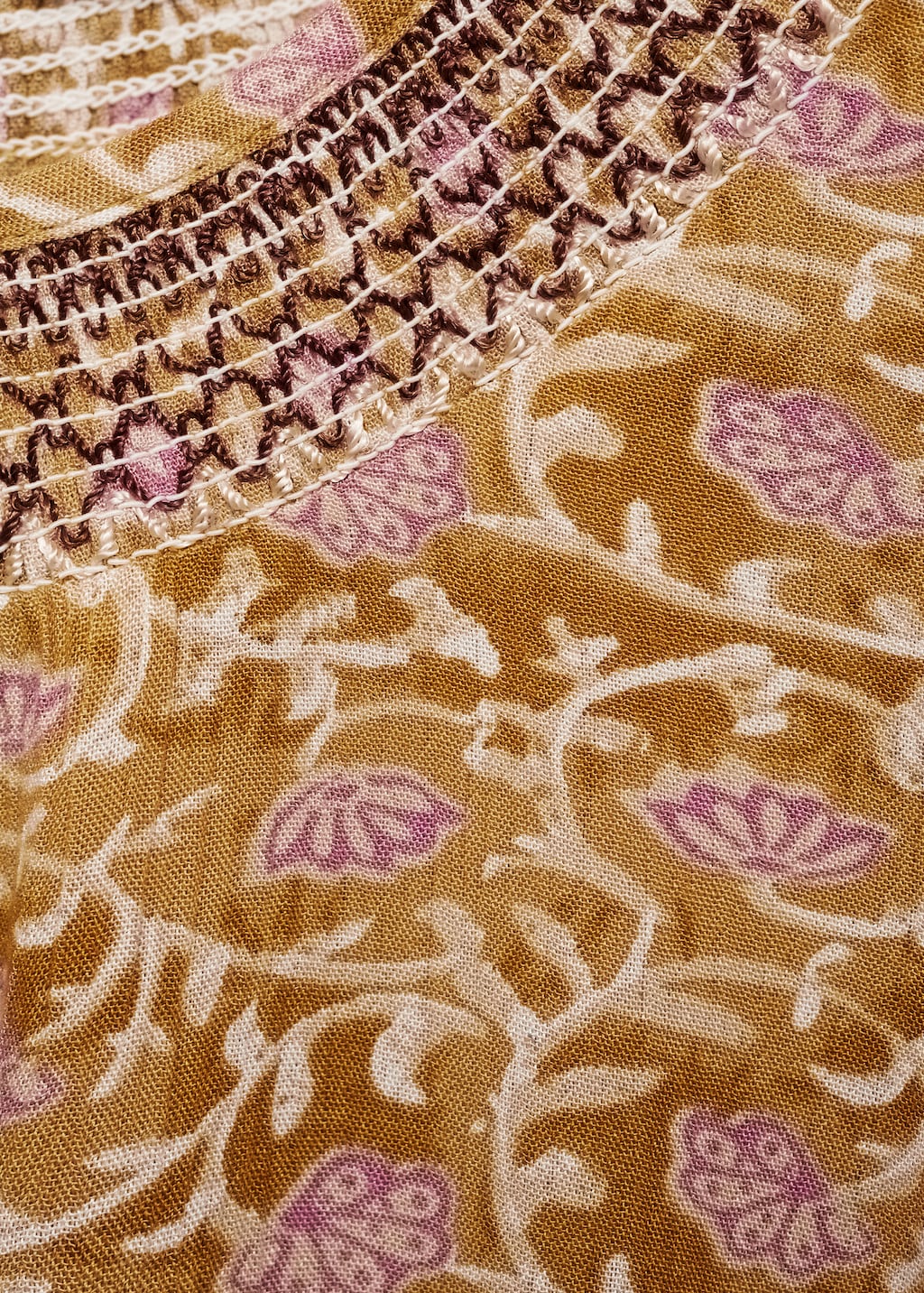 Blusa-Lourdes-ocre