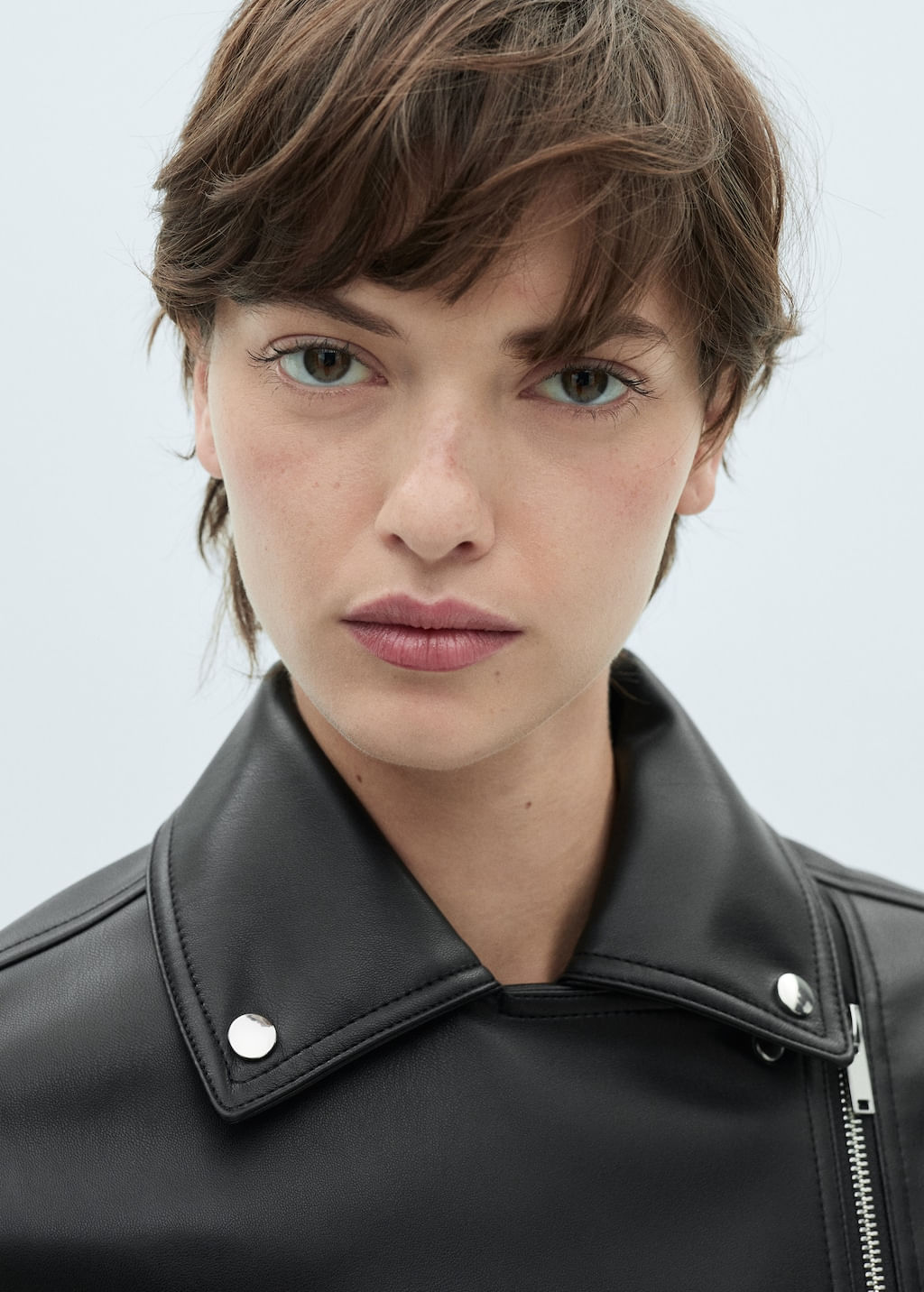 Chaqueta-Liz-negro