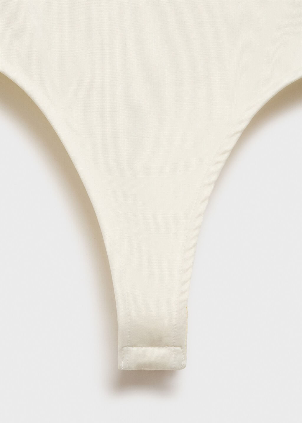 Body-Marisa-off-white