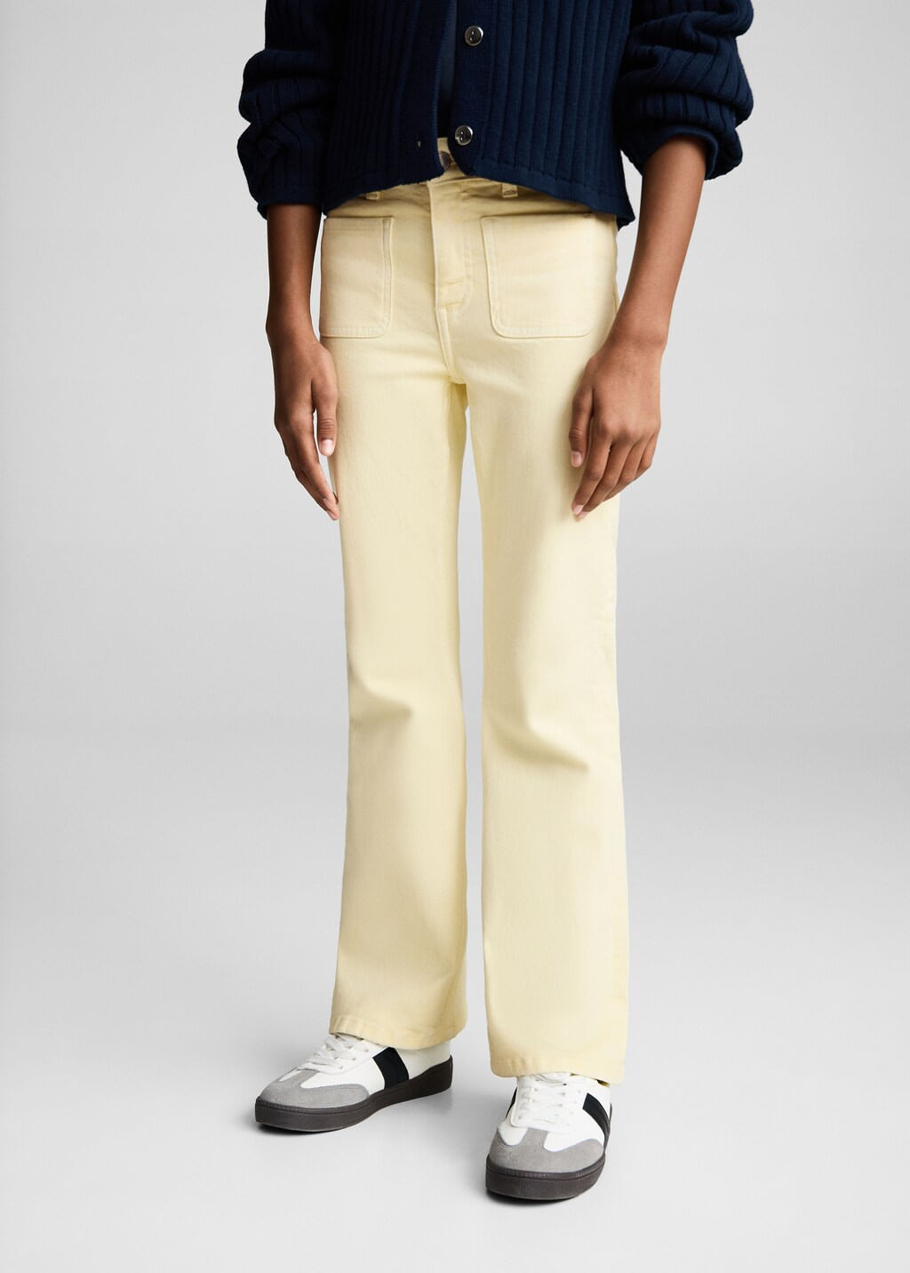 Jeans-Flare7-amarillo-pastel