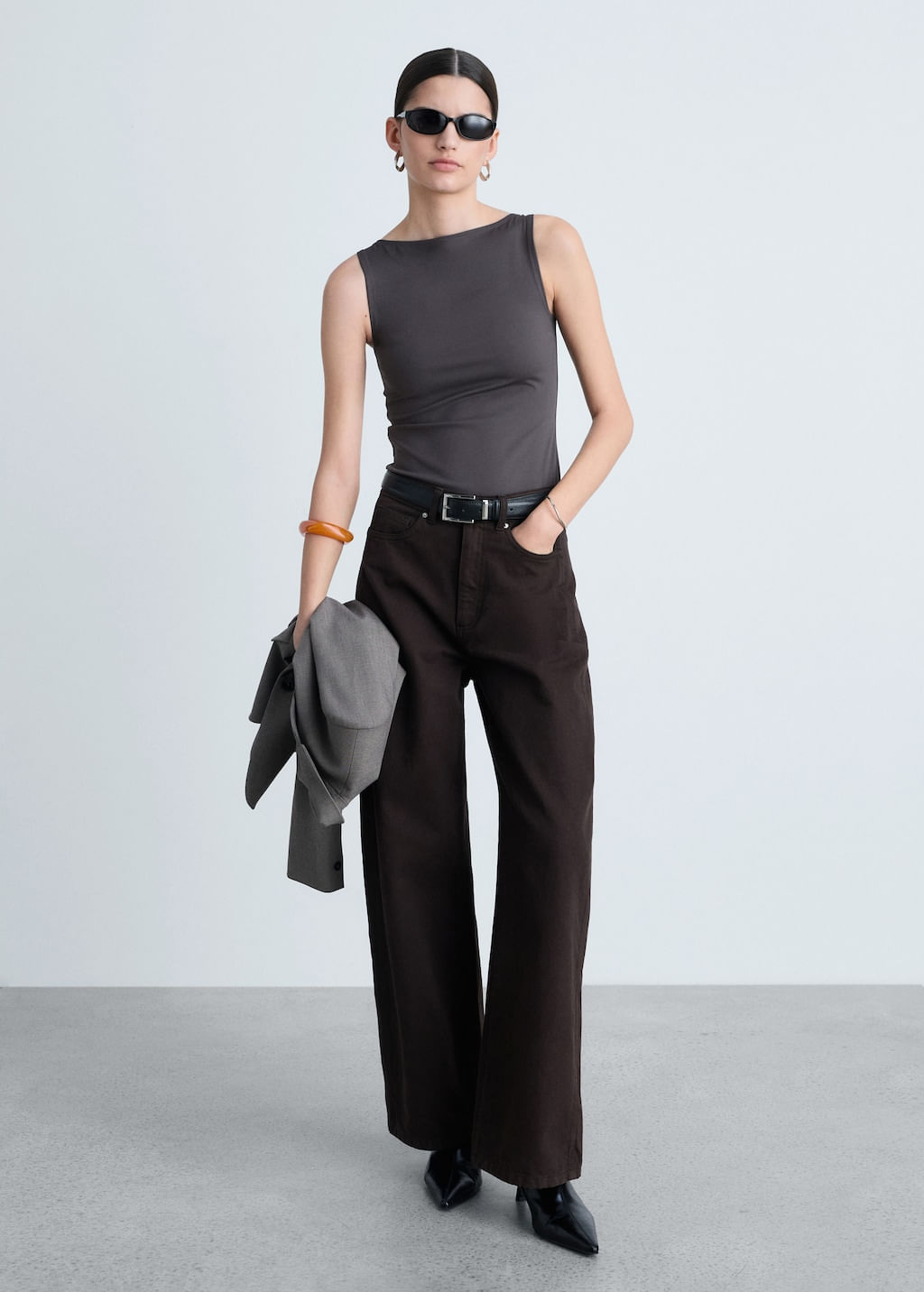 Top-Tecla-gris