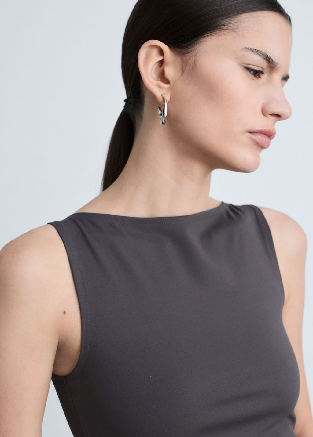 Top-Tecla-gris