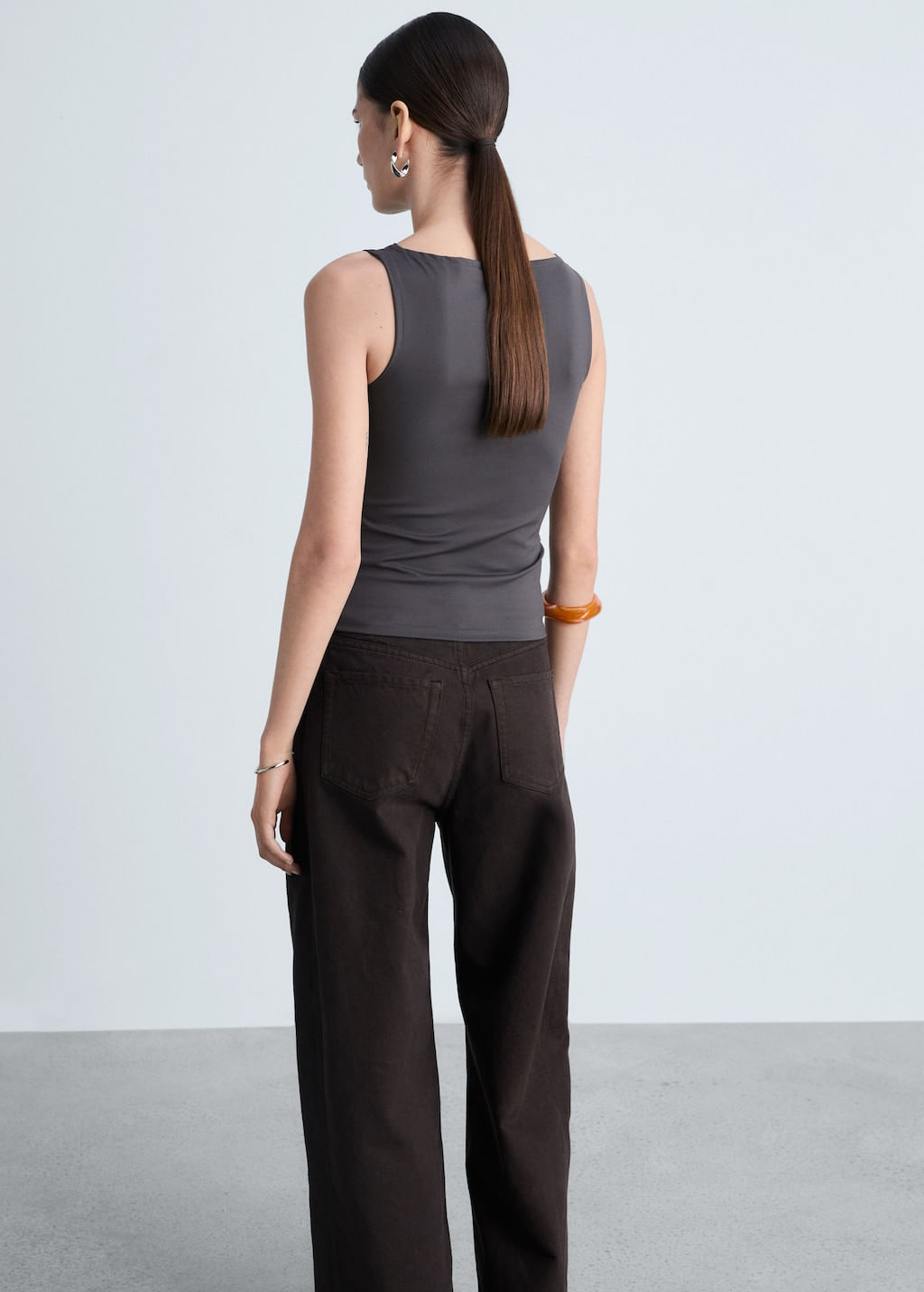 Top-Tecla-gris