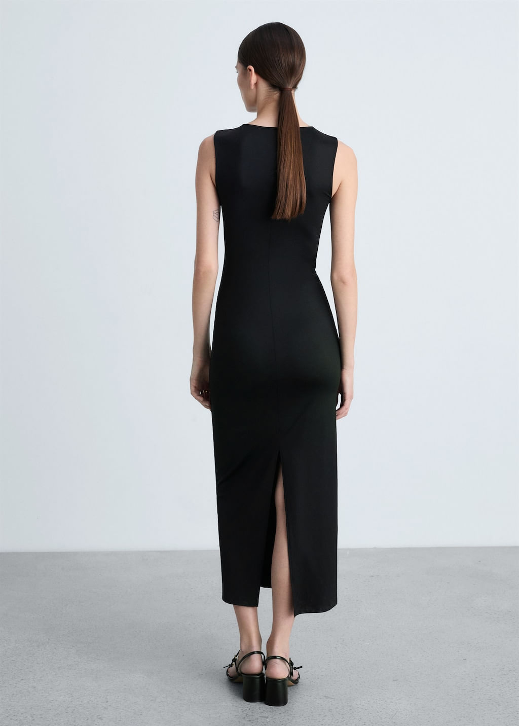 Vestido-Luisa-negro
