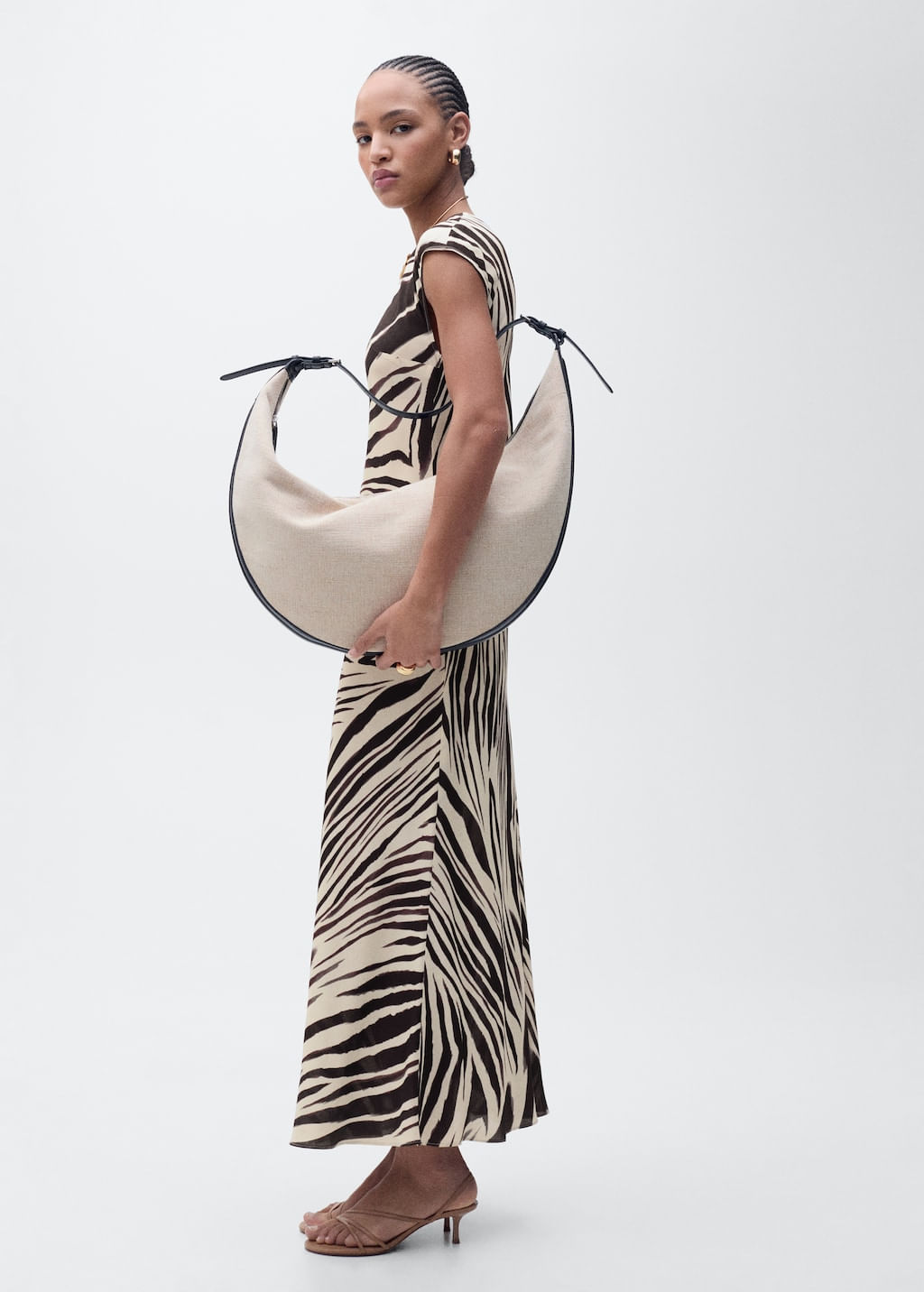 Vestido-Zebri-crudo