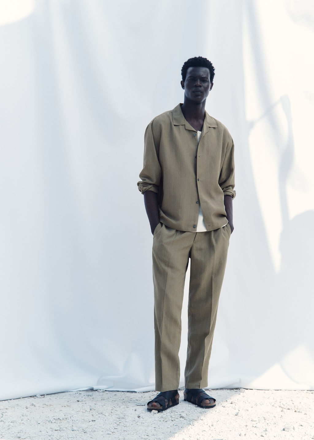 Pantalon-Tunis-khaki