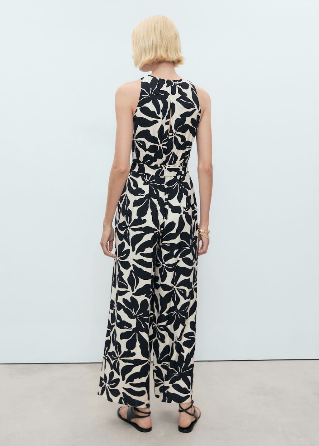 Mono-Knot-negro