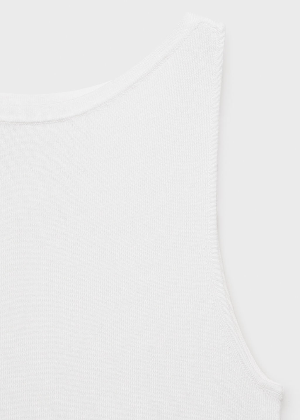 Top-Suenyo-off-white