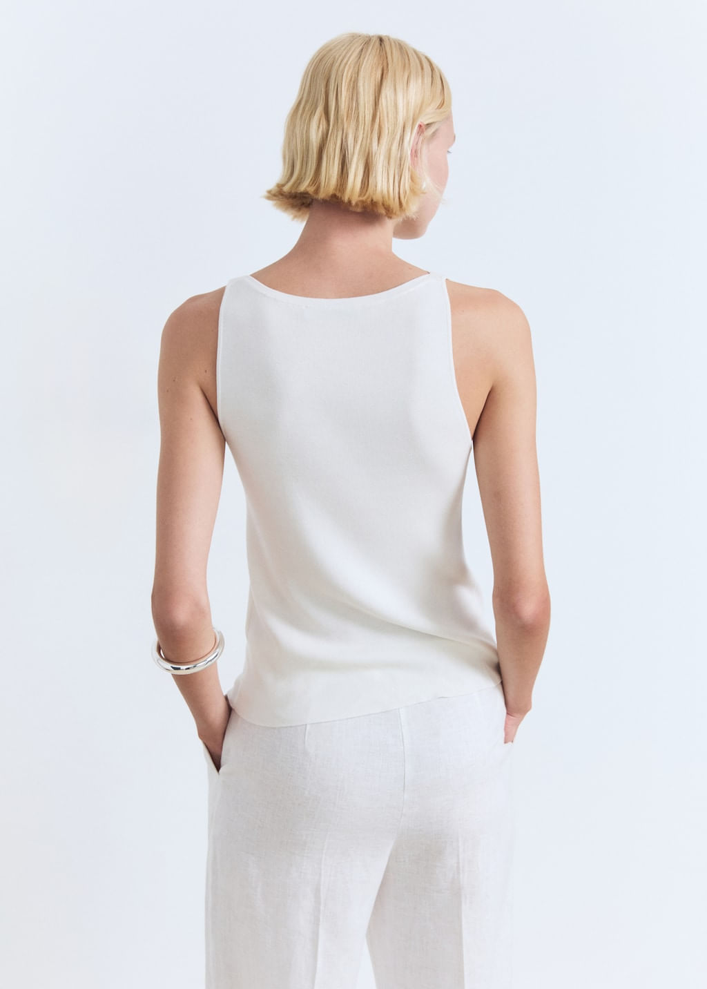 Top-Suenyo-off-white