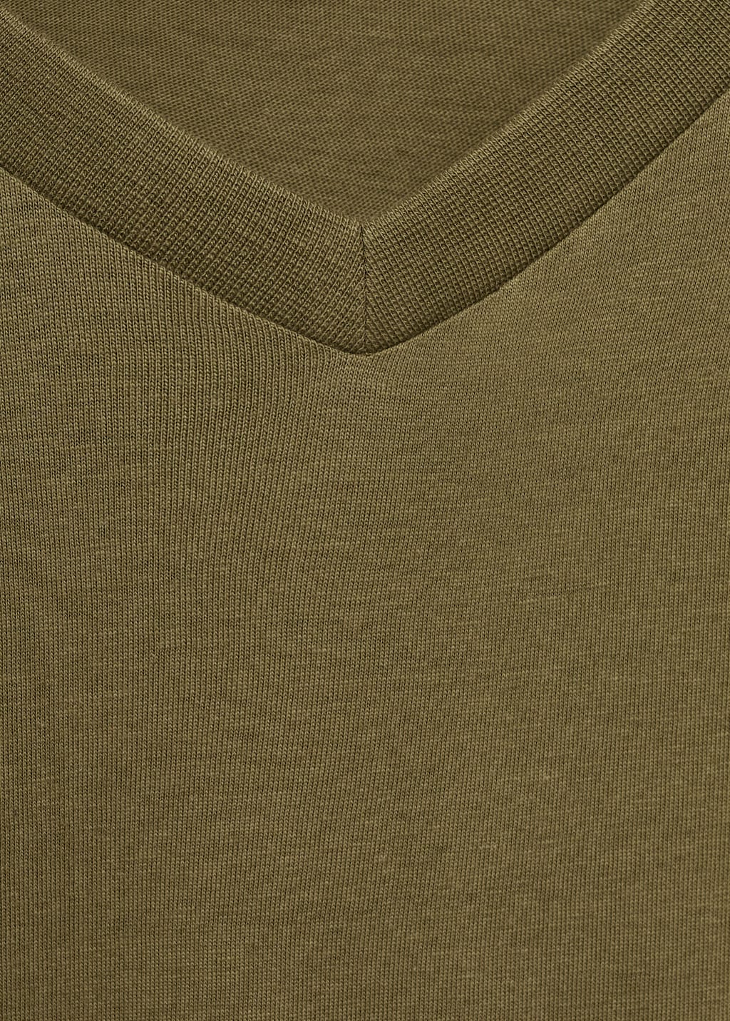 Camiseta-Chelsea-oliva