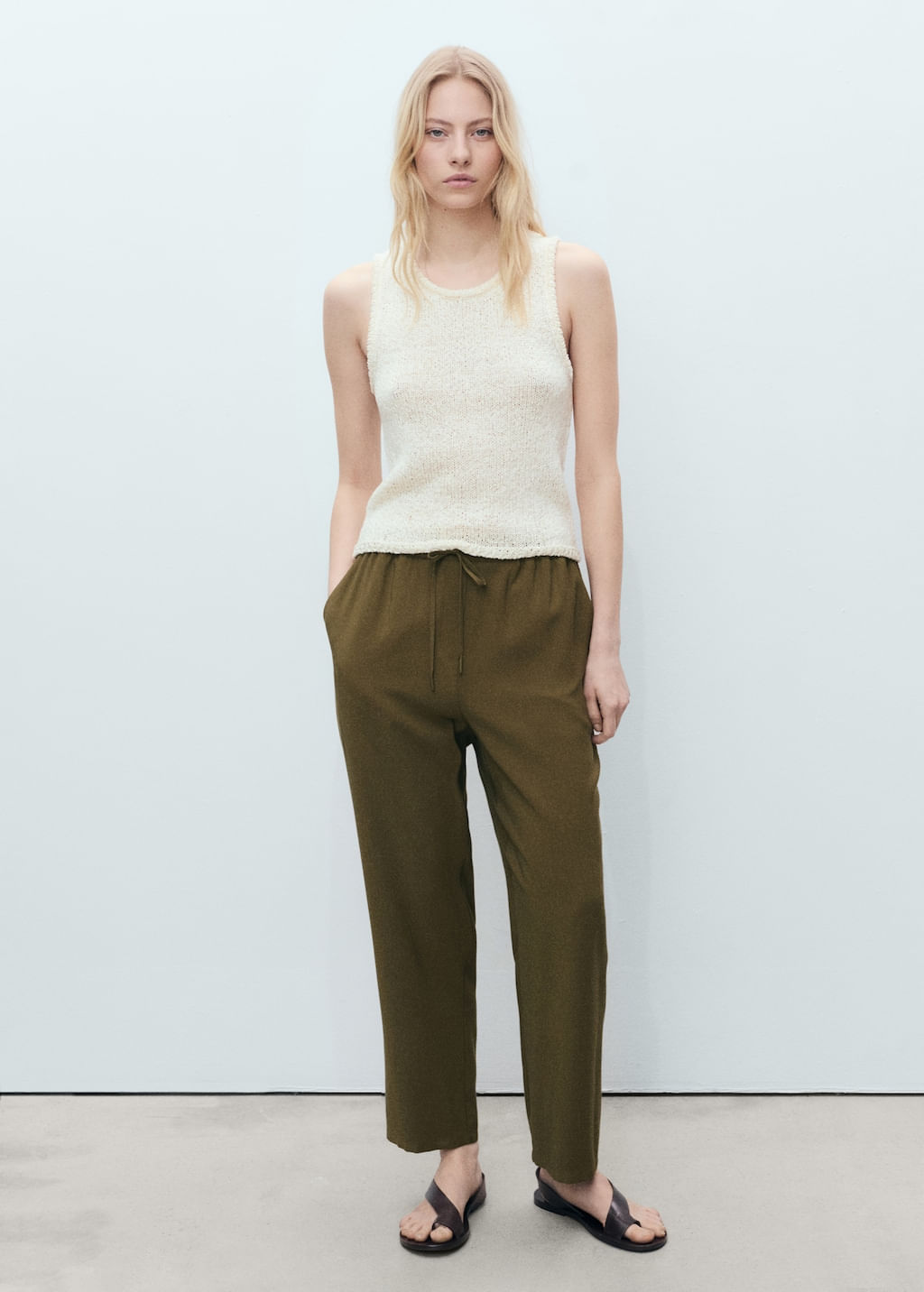 Pantalon-Fluido-khaki