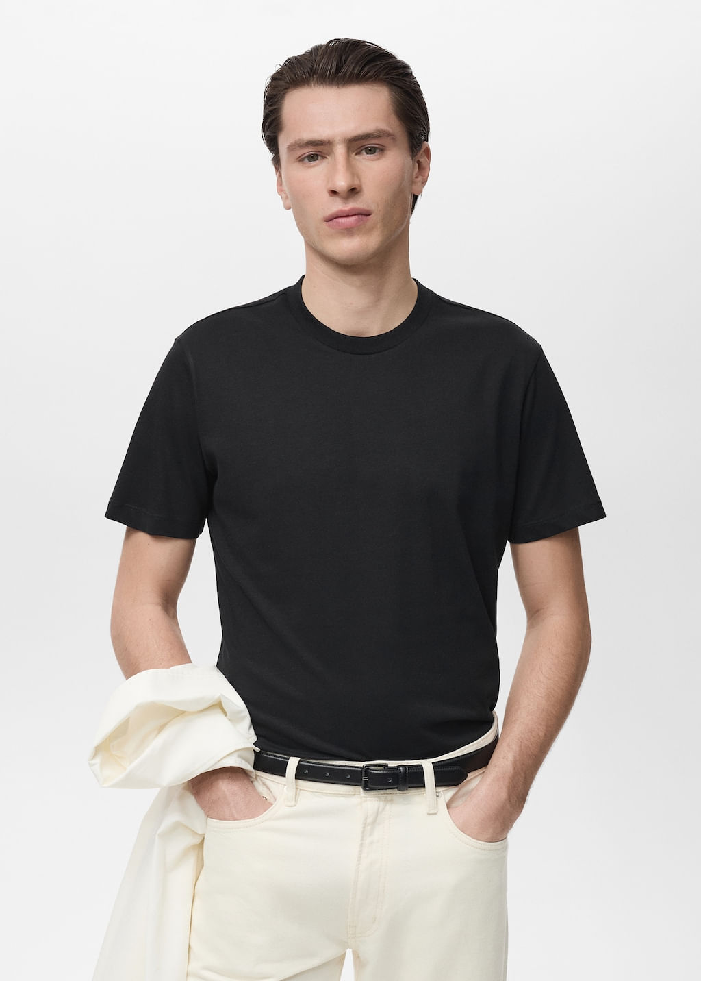 Camiseta-Cherlo-negro