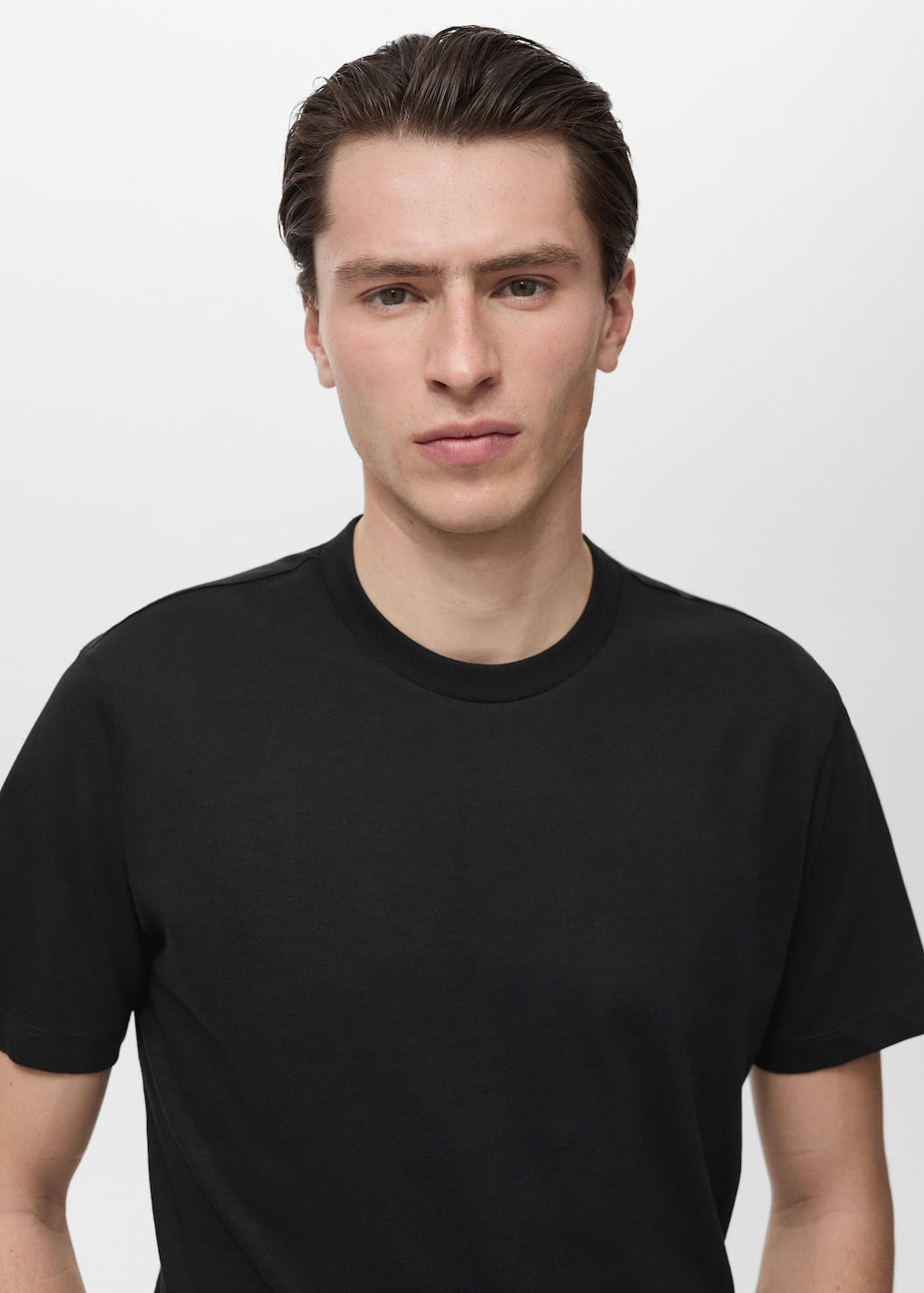 Camiseta-Cherlo-negro