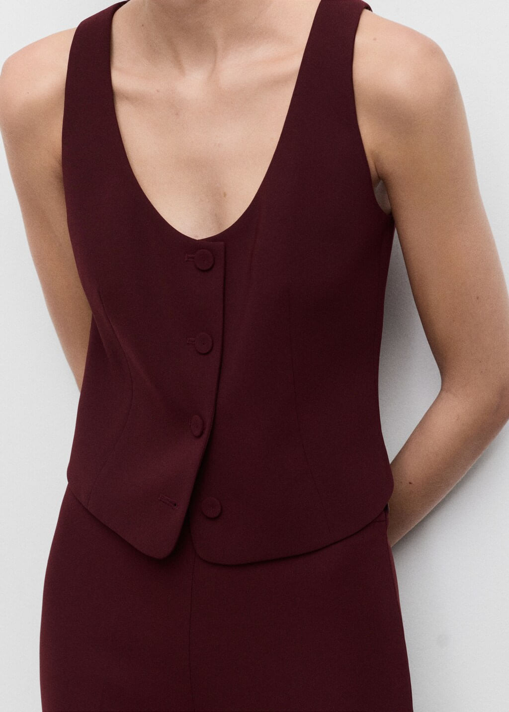 Chaleco-Iguana-granate