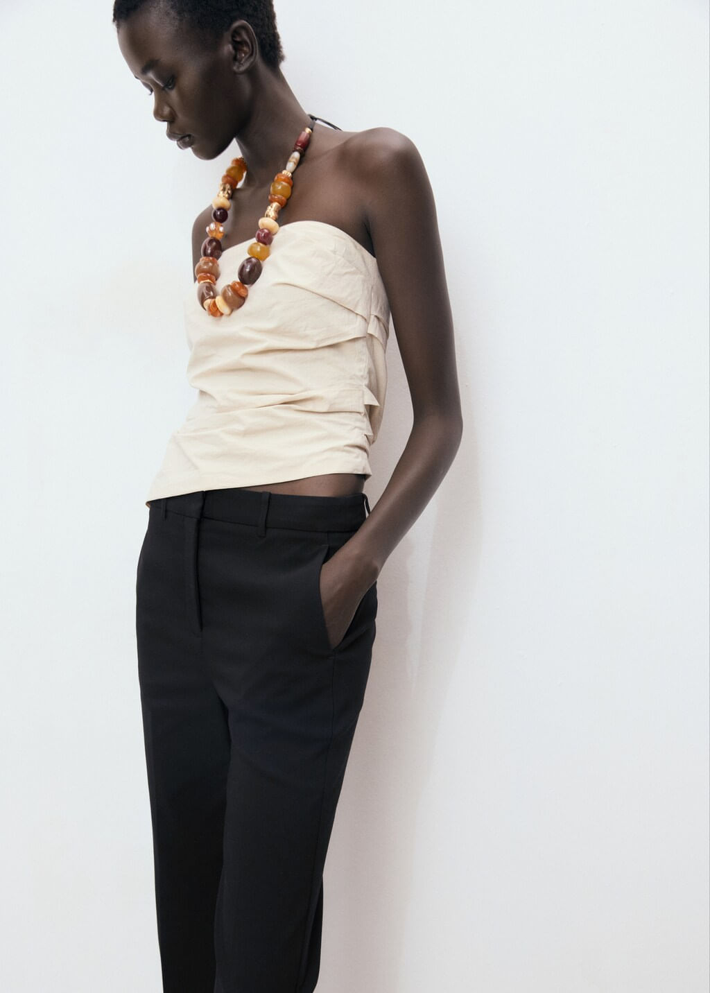 Pantalon-Newcola-negro