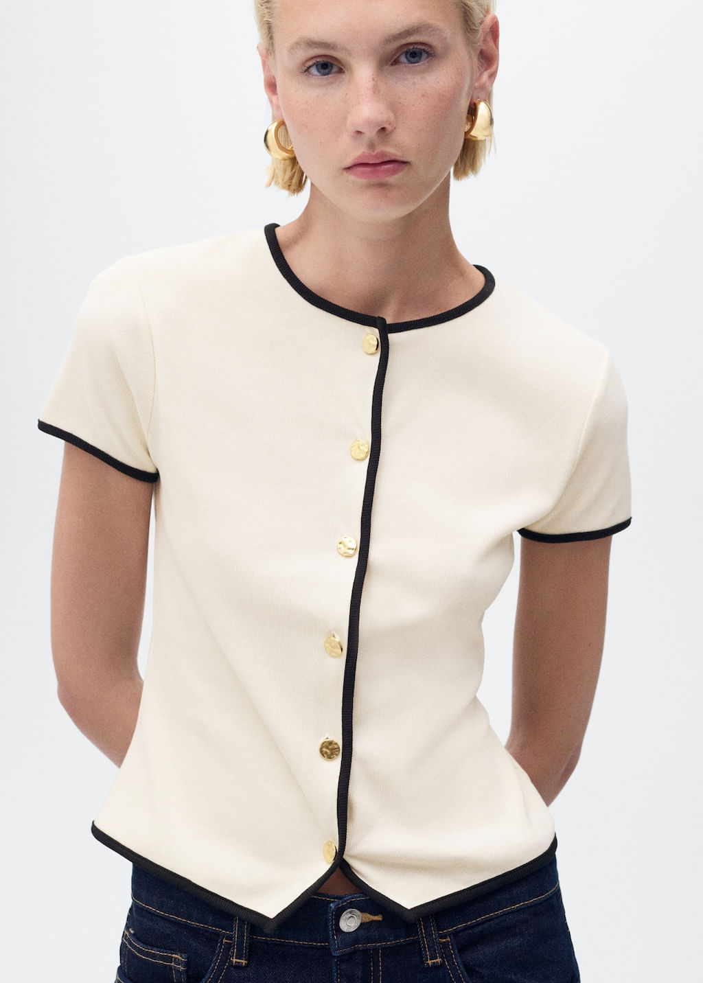 Camiseta-Portbi-crudo