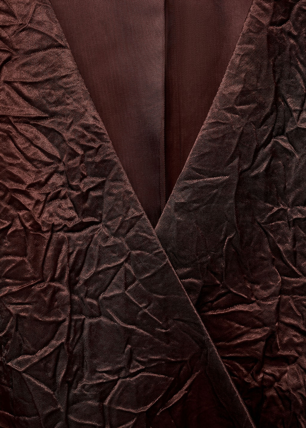 Chaleco-Flor-chocolate