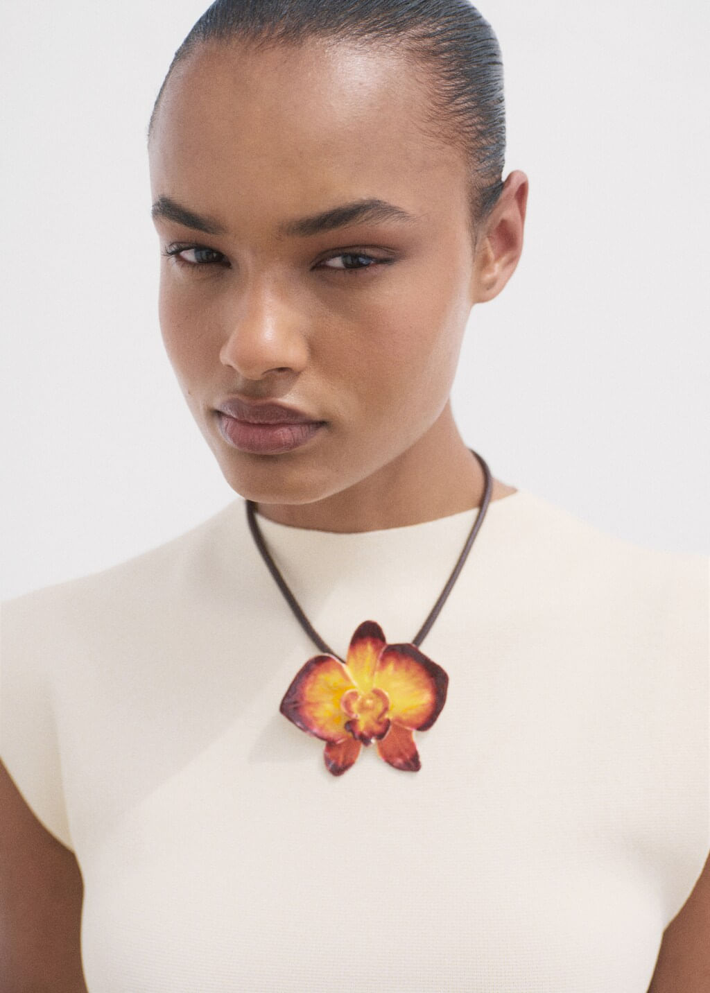 Vestido-Domino-crudo