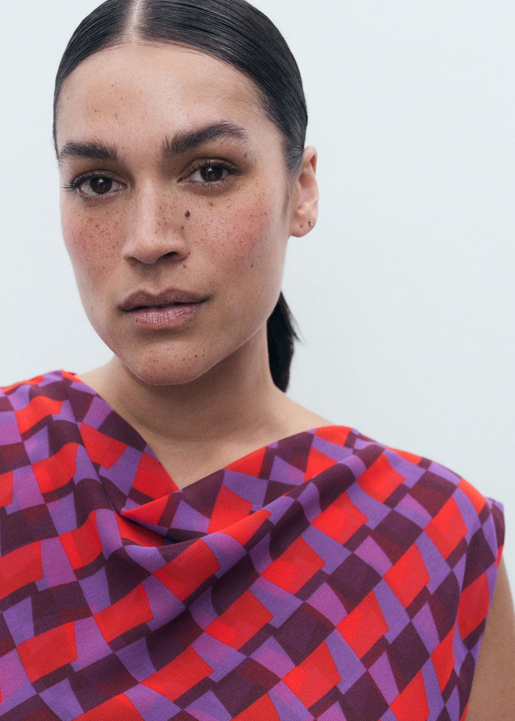 Blusa-Martina-violeta