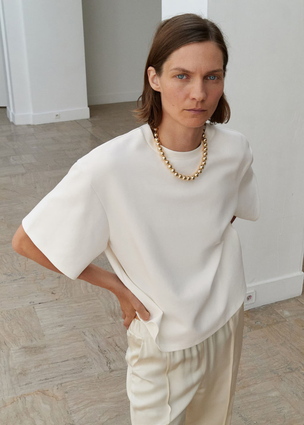 Camiseta-Celia-off-white