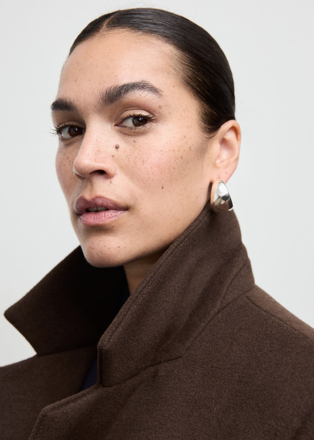 Abrigo-Dali-chocolate