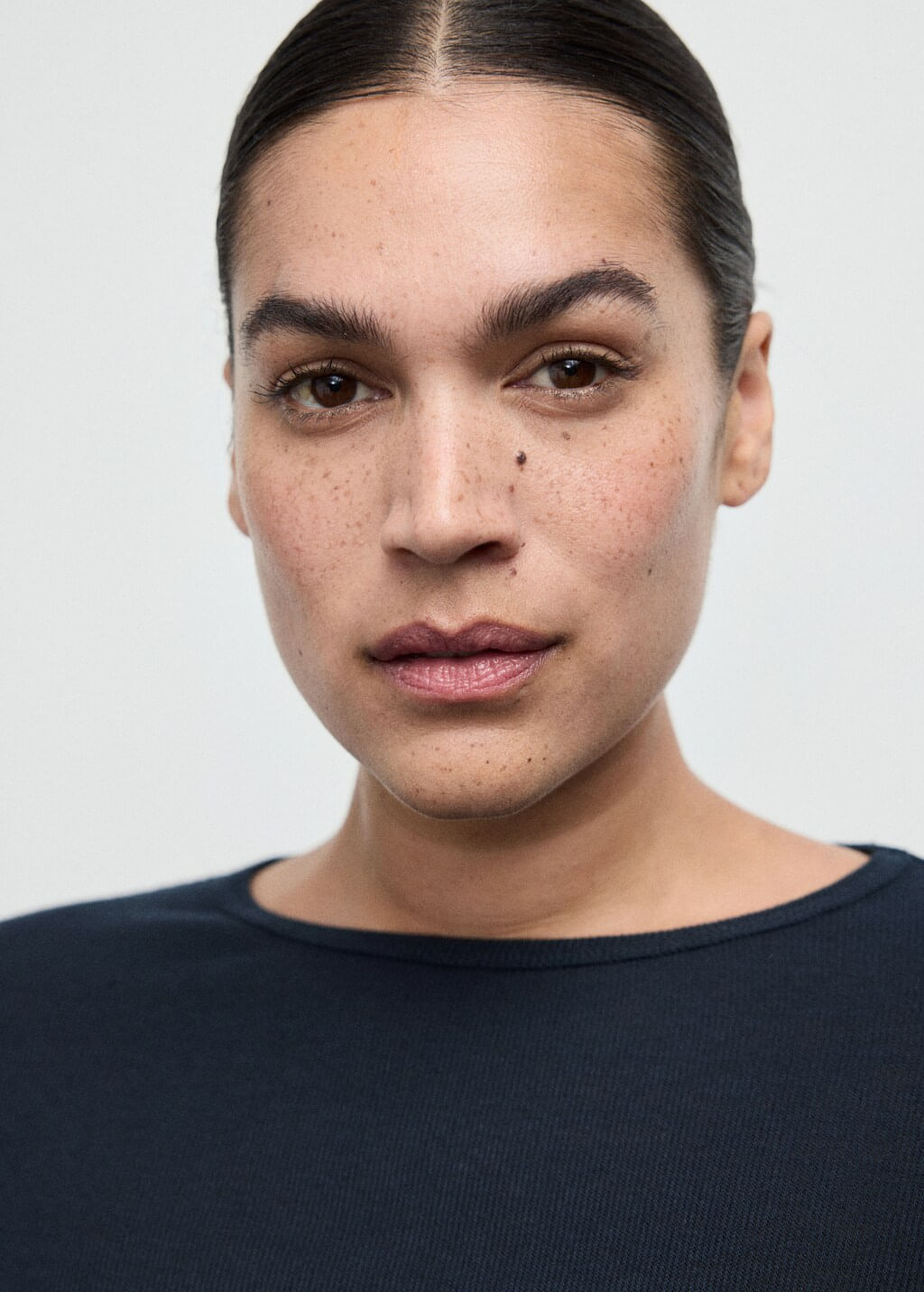 Camiseta-Liloca-azul-noche