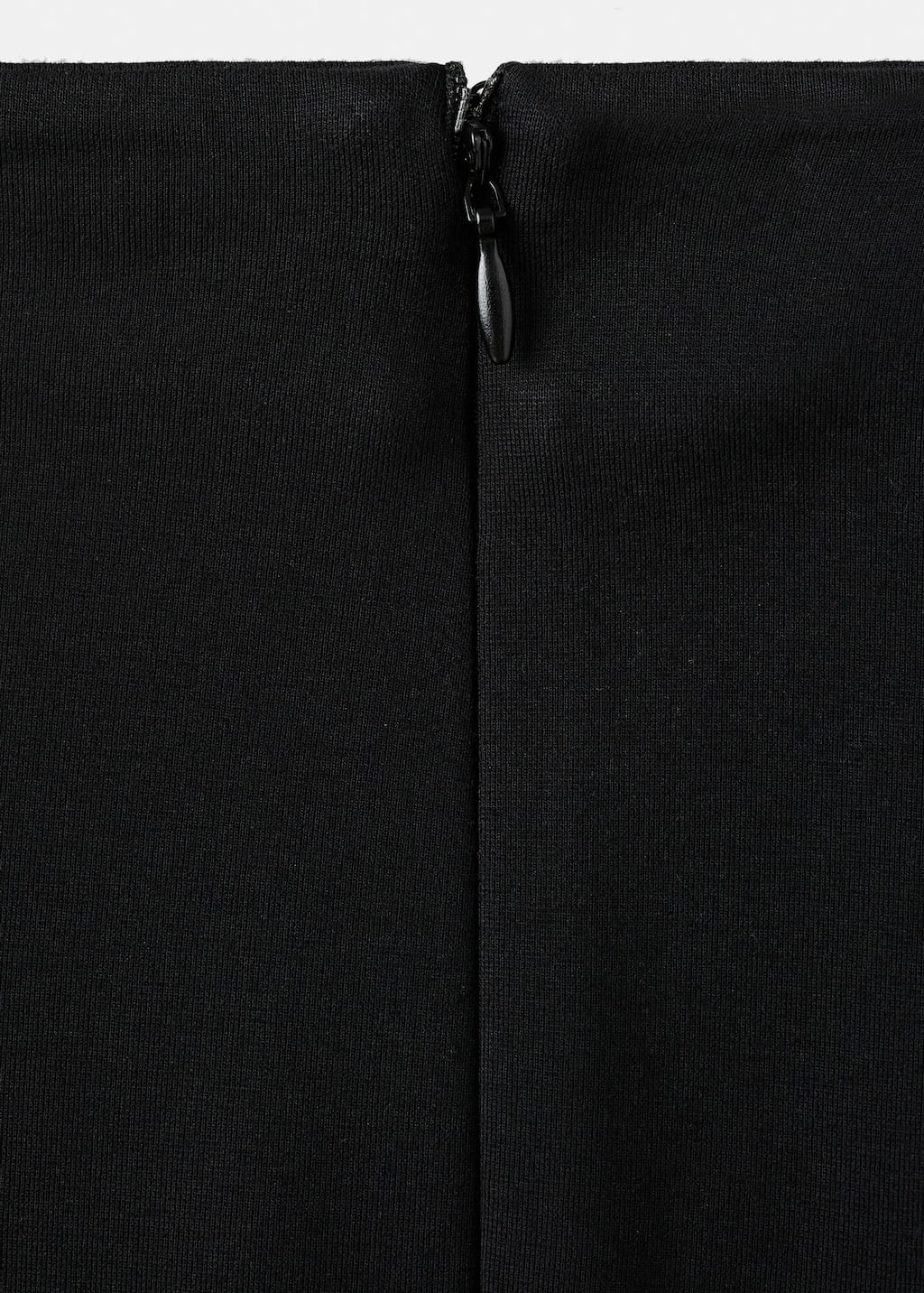 Pantalon-Xplumi-negro