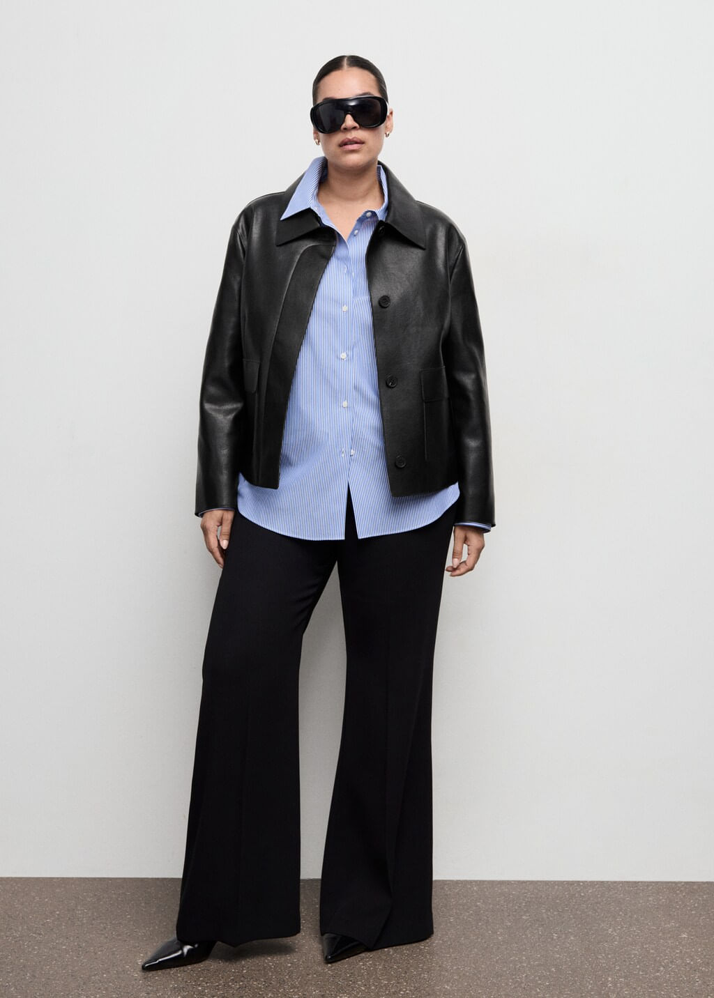 Chaqueta-Sabina-negro