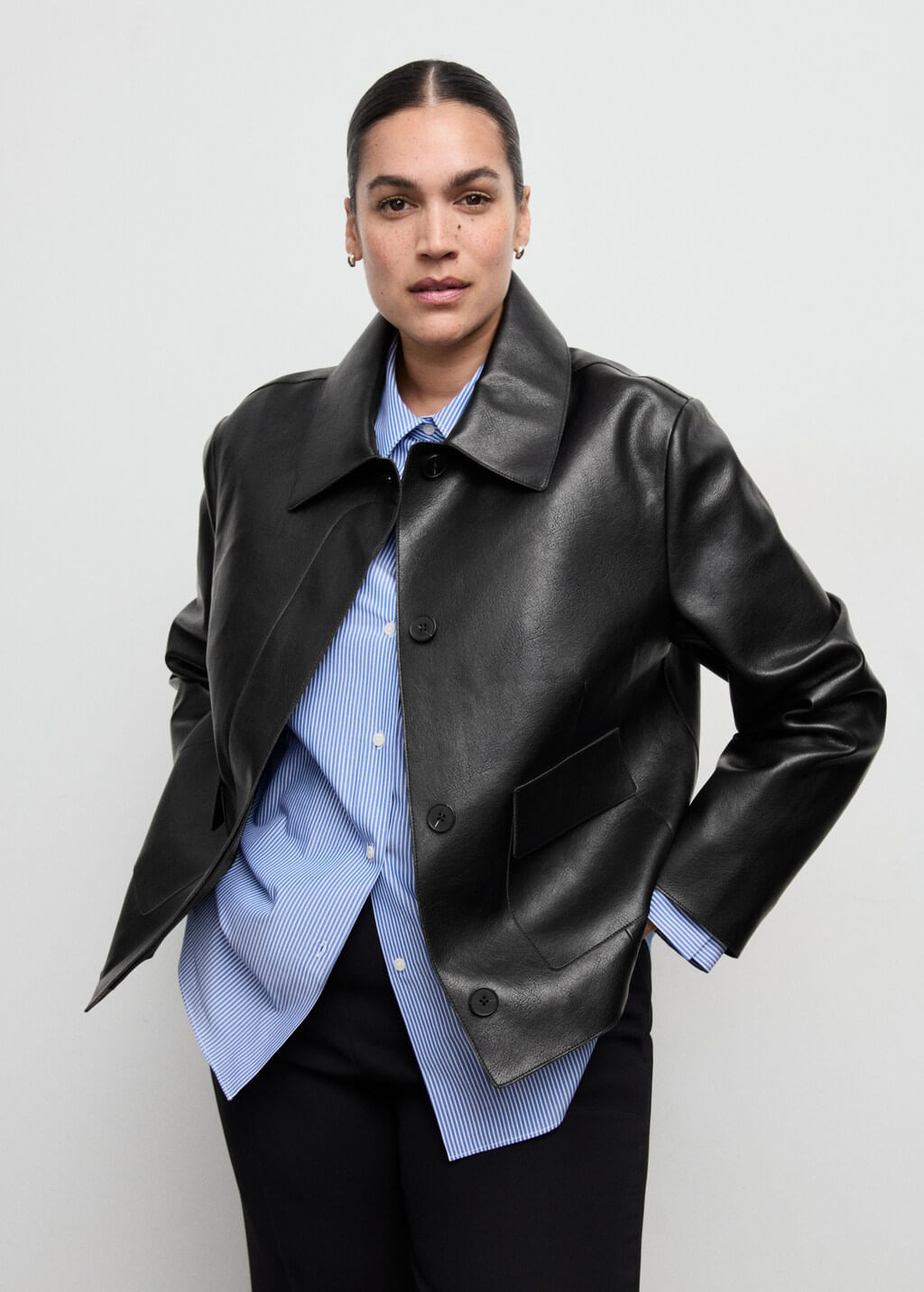 Chaqueta-Sabina-negro