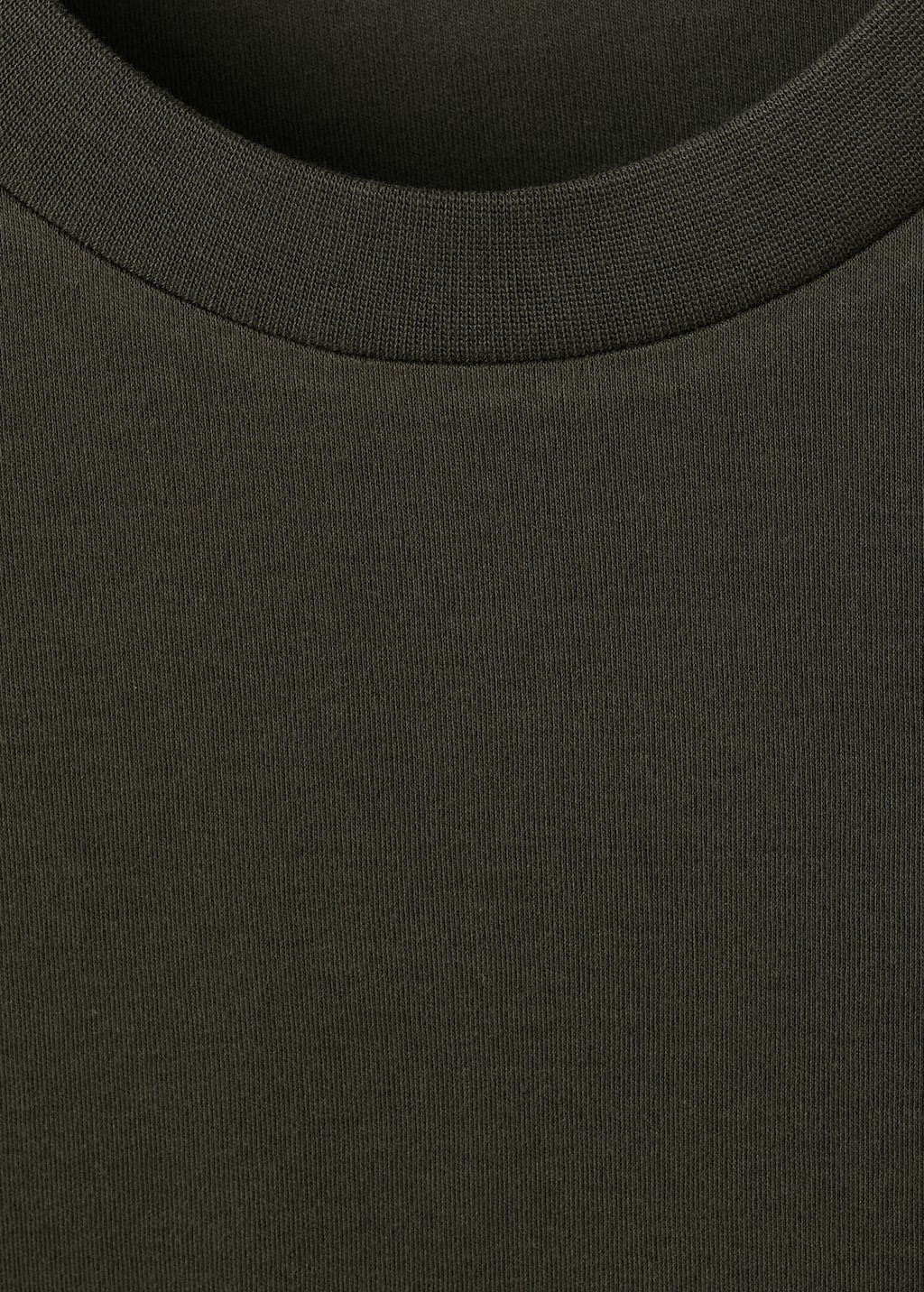 Camiseta-Gareth-chocolate