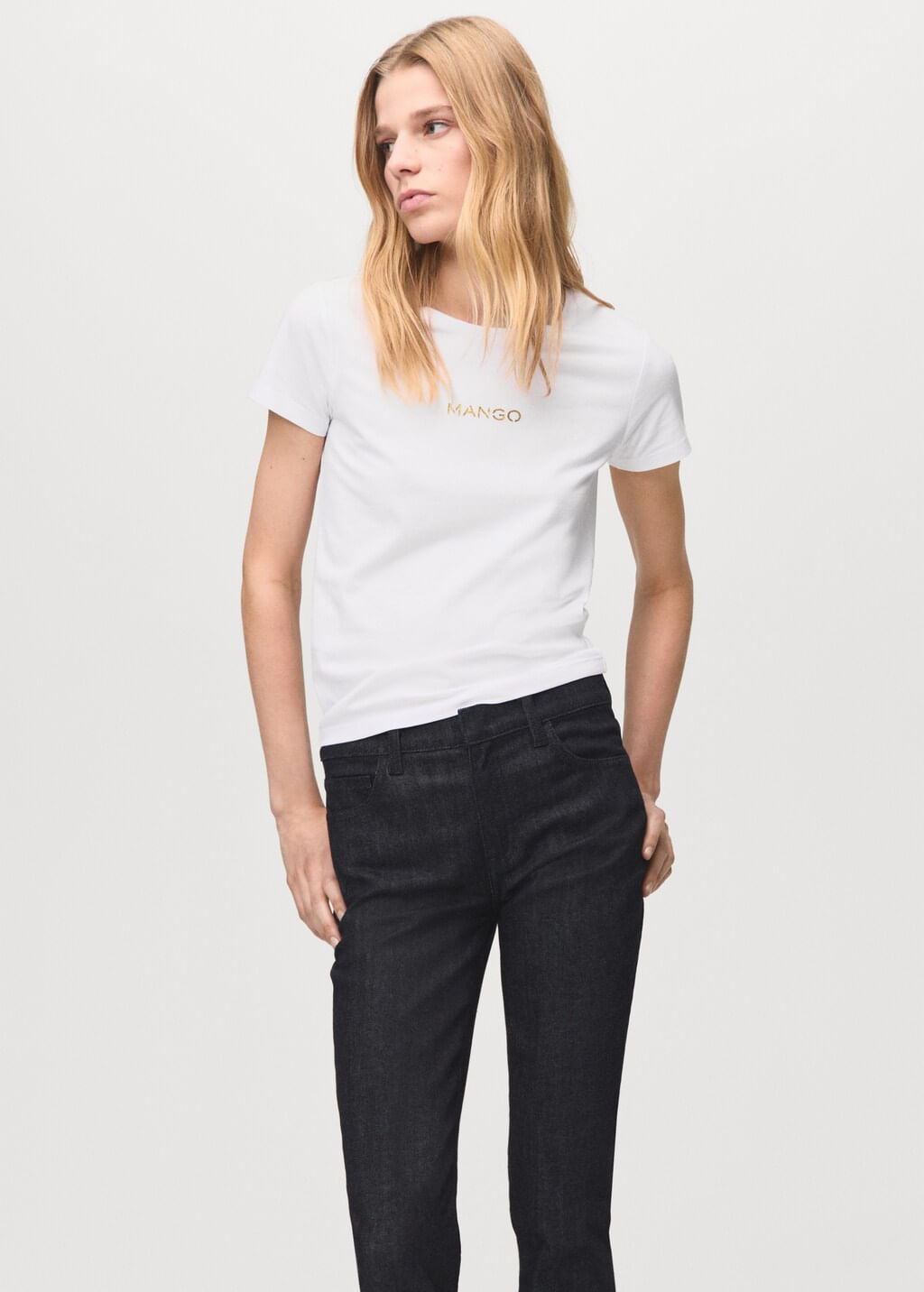 Camiseta-Mangolog-W-blanco