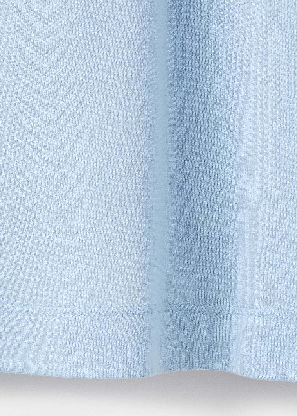 Camiseta-Bellow-celeste