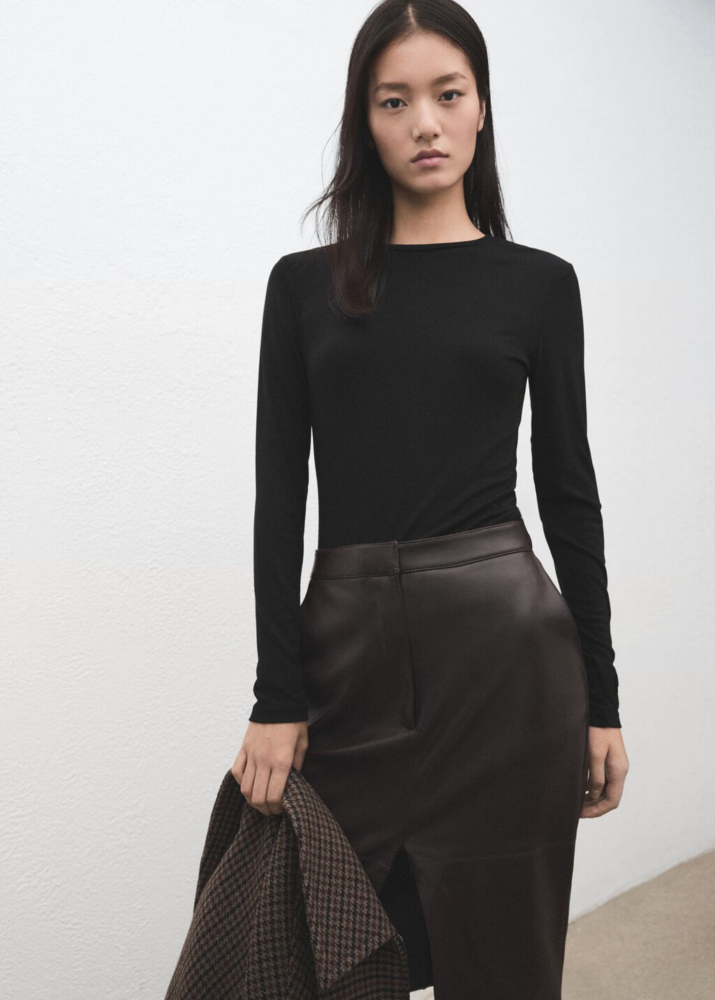 Camiseta-Secondca-negro