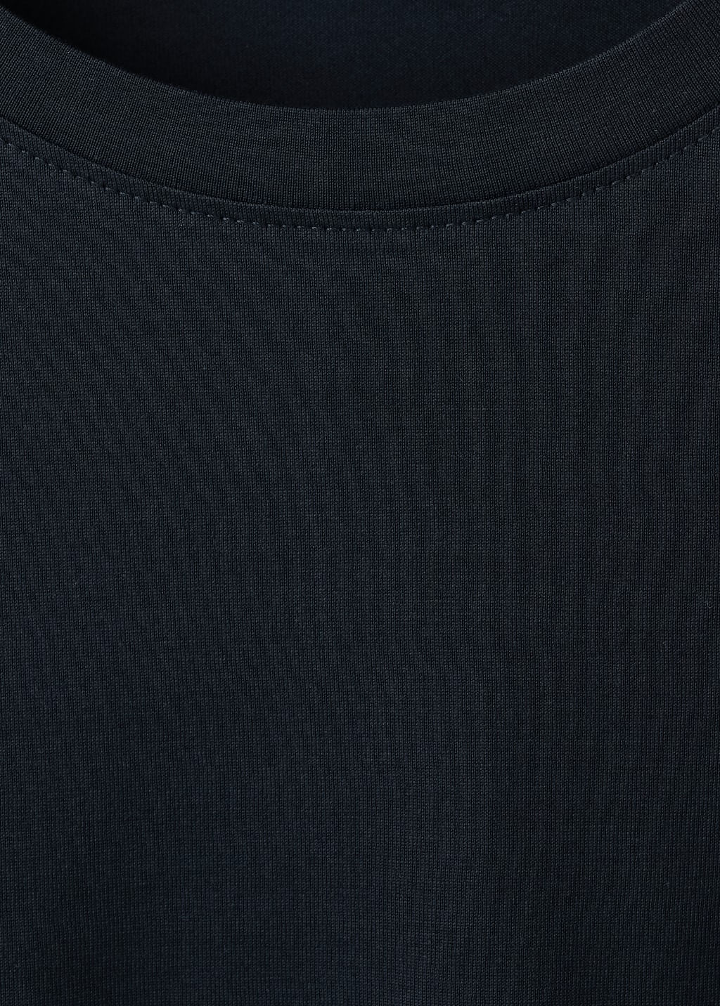 Camiseta-Bellow-navy