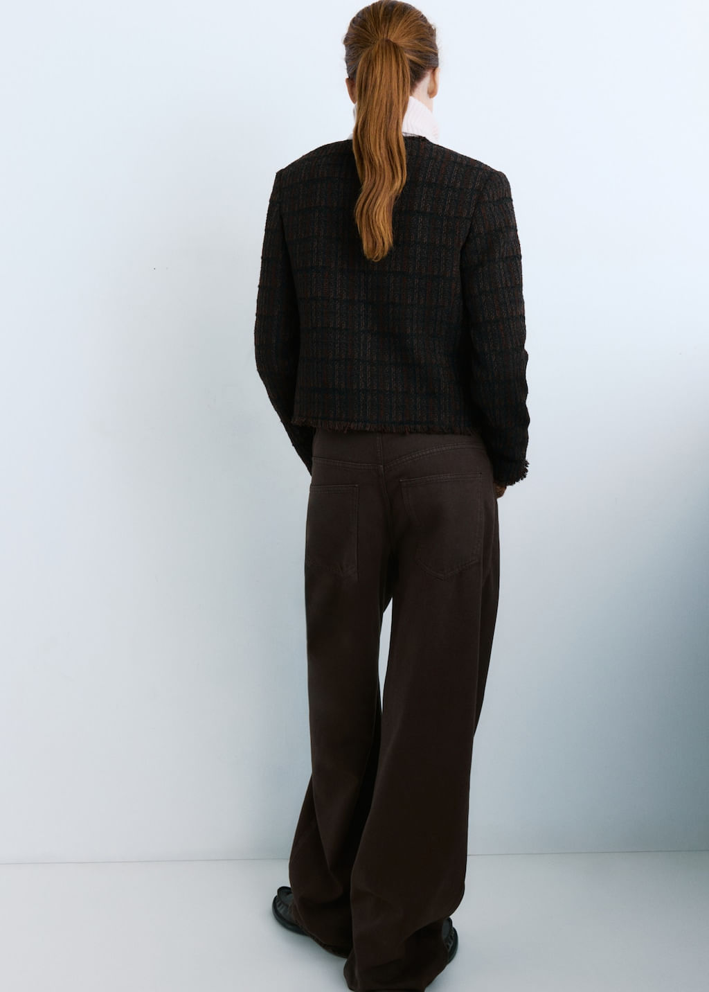 Chaqueta-Monaco-chocolate