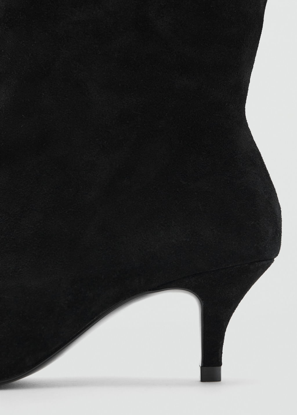 Botin-After1-negro