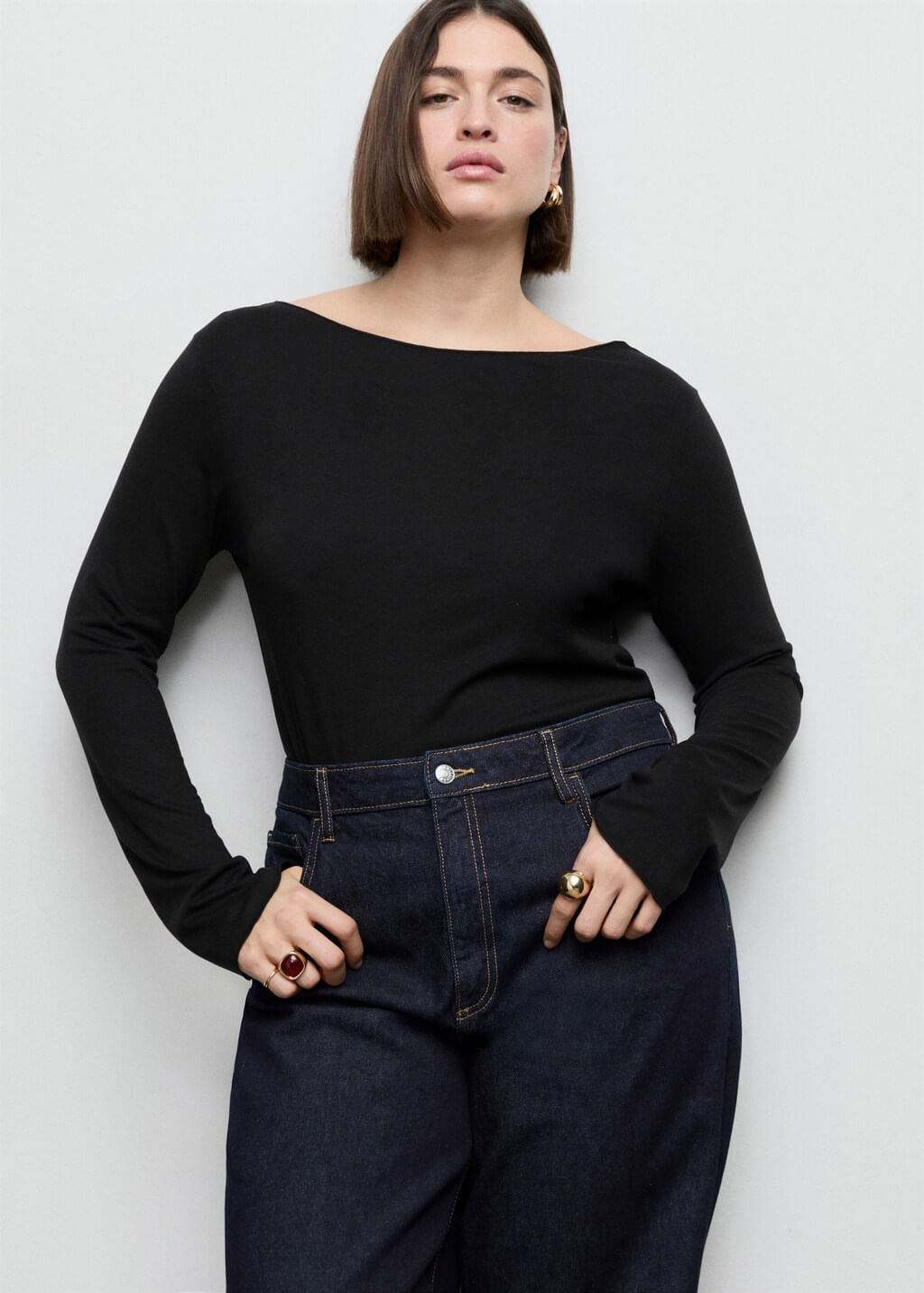 Camiseta-Ani-negro