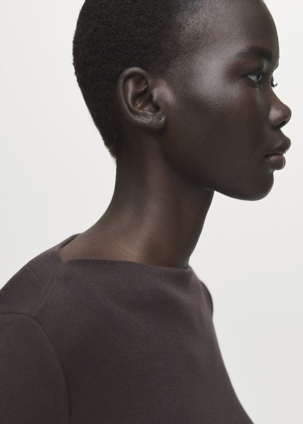 Camiseta-Lilobar-chocolate