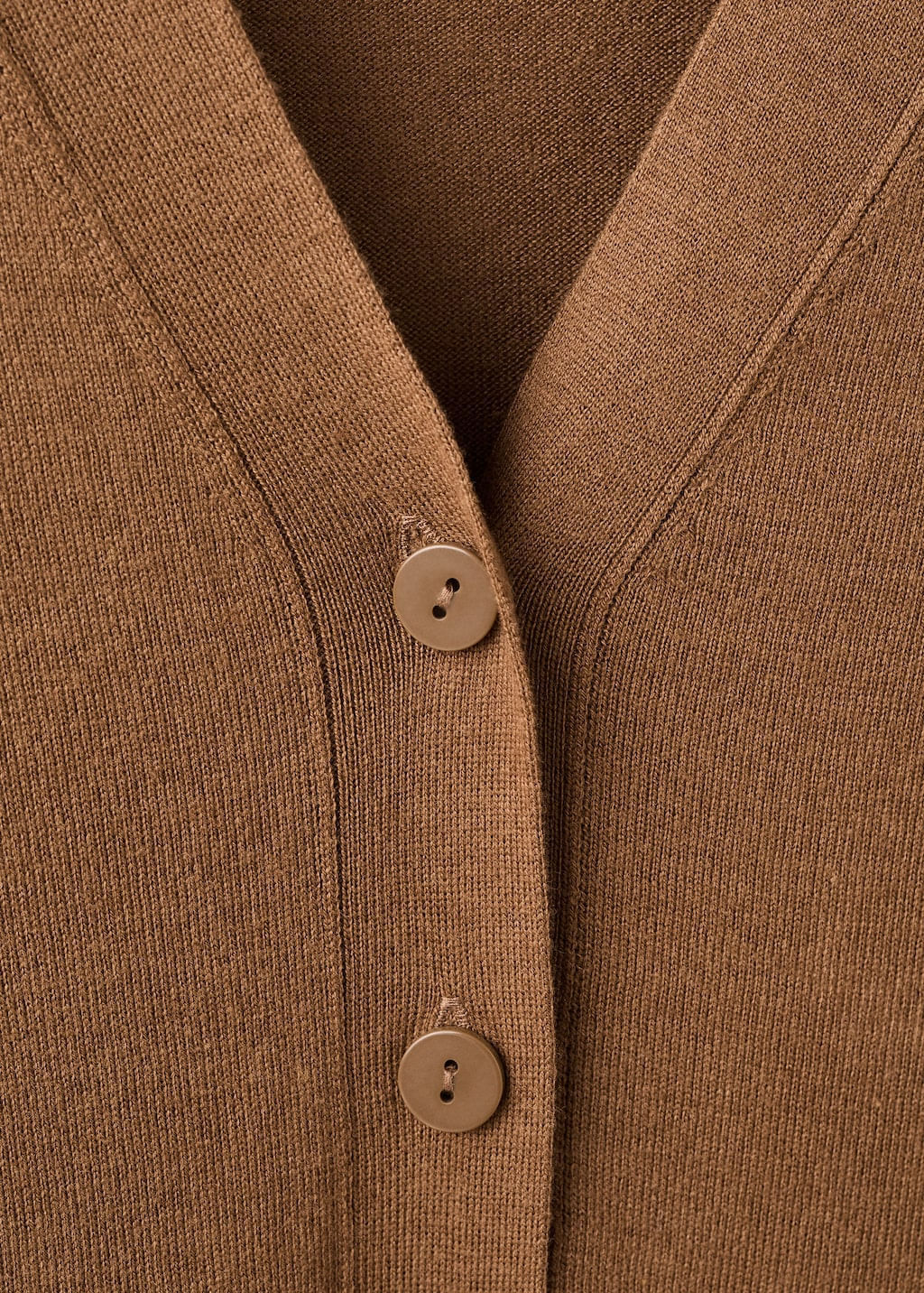 Cardigan-Luccav-tabaco