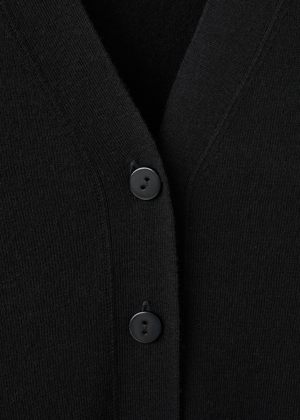 Cardigan-Luccav-negro