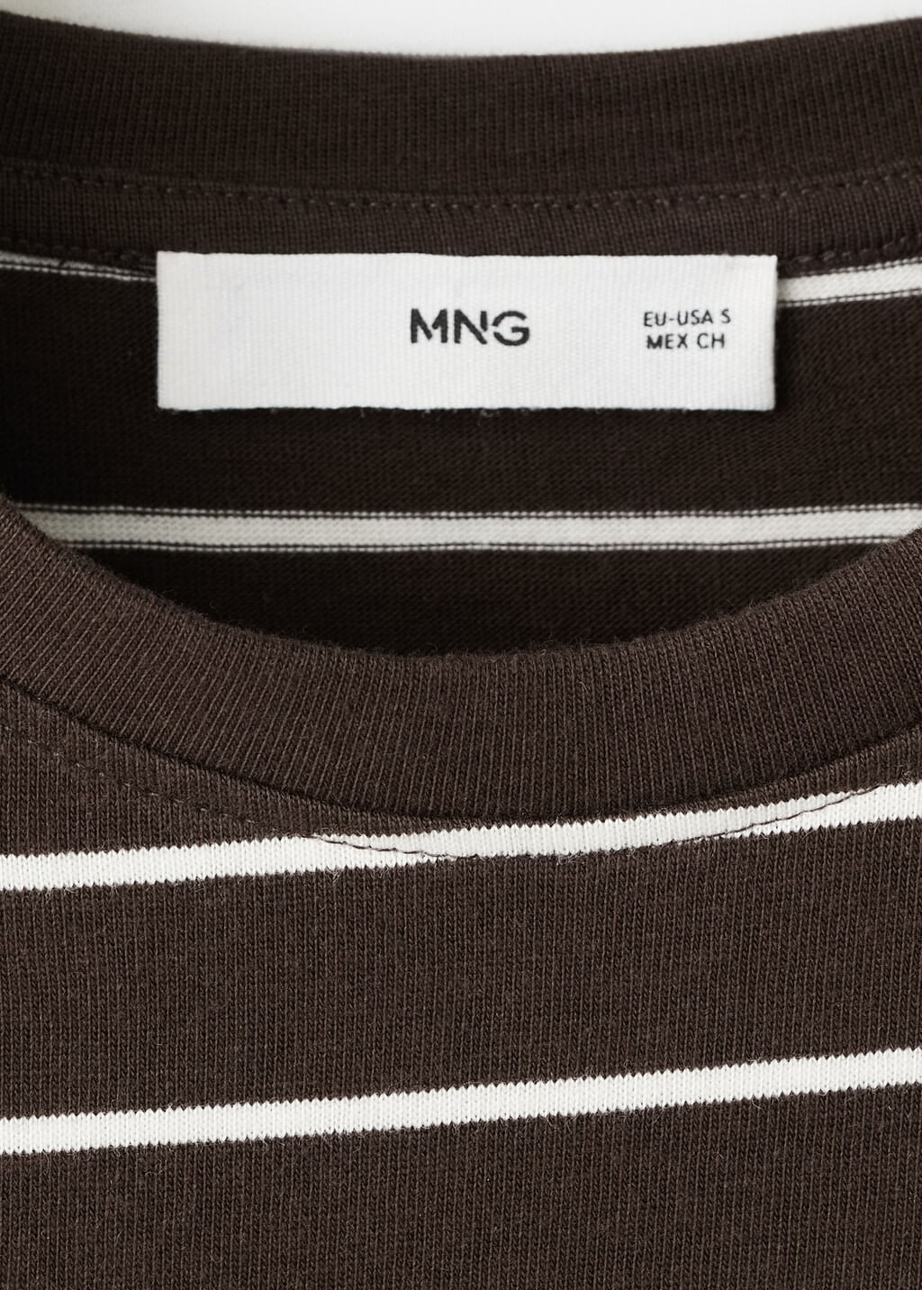 Camiseta-Bella-H-marron