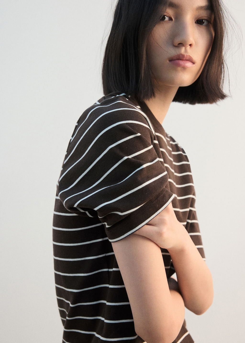 Camiseta-Bella-H-marron