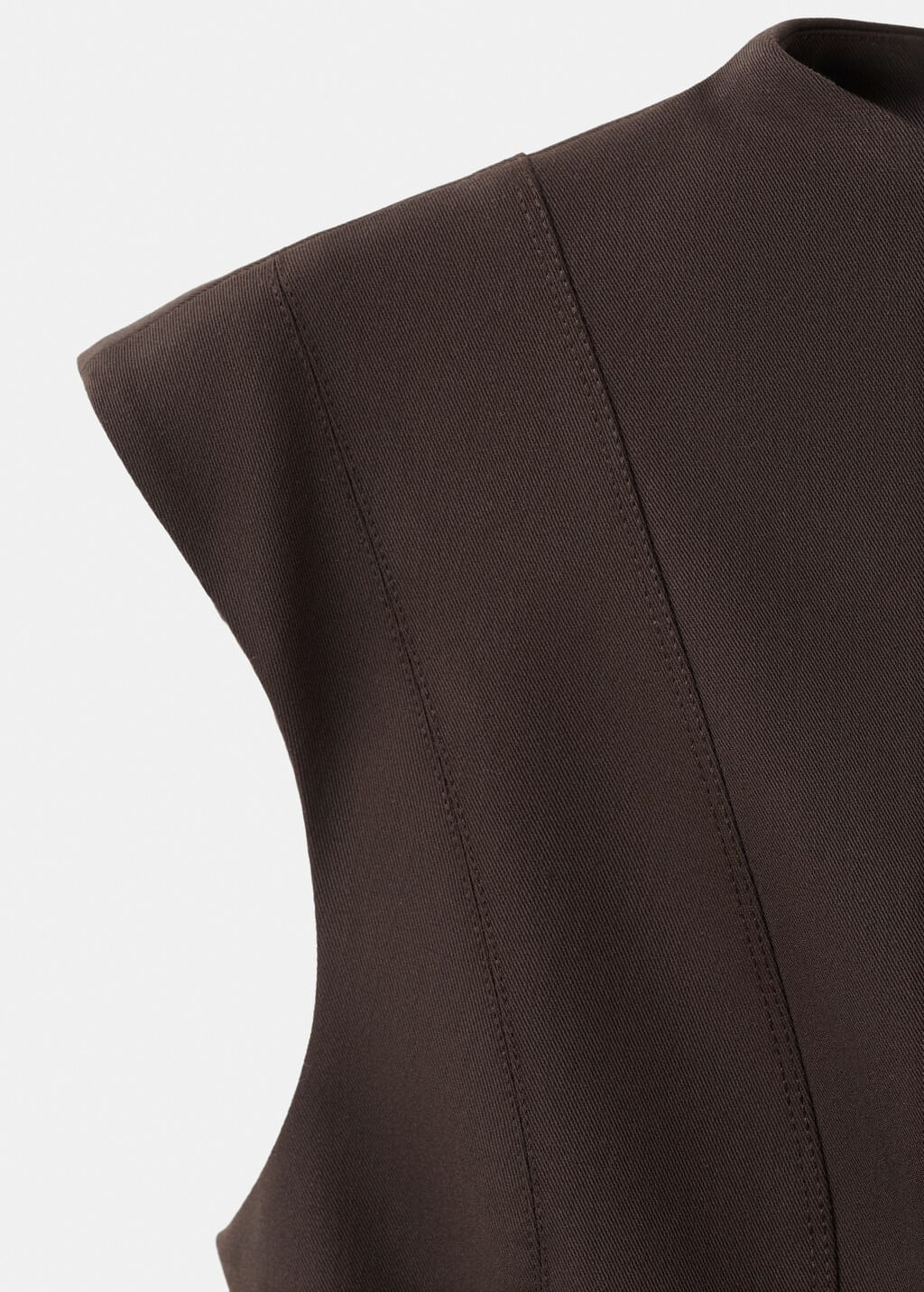 Top-Cole-H-chocolate